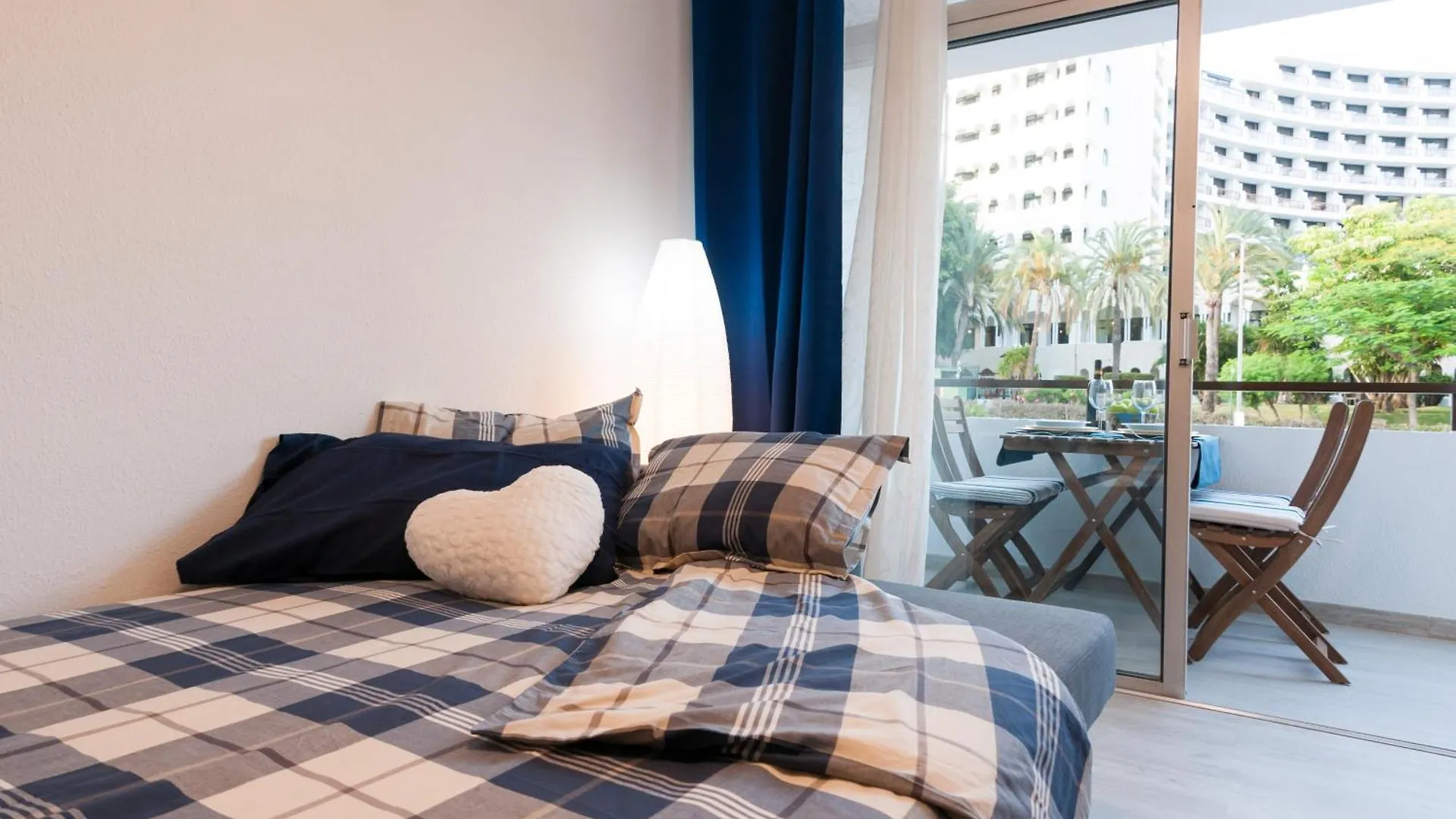 Prosurfing Apartamento Playa del Ingles  Spain